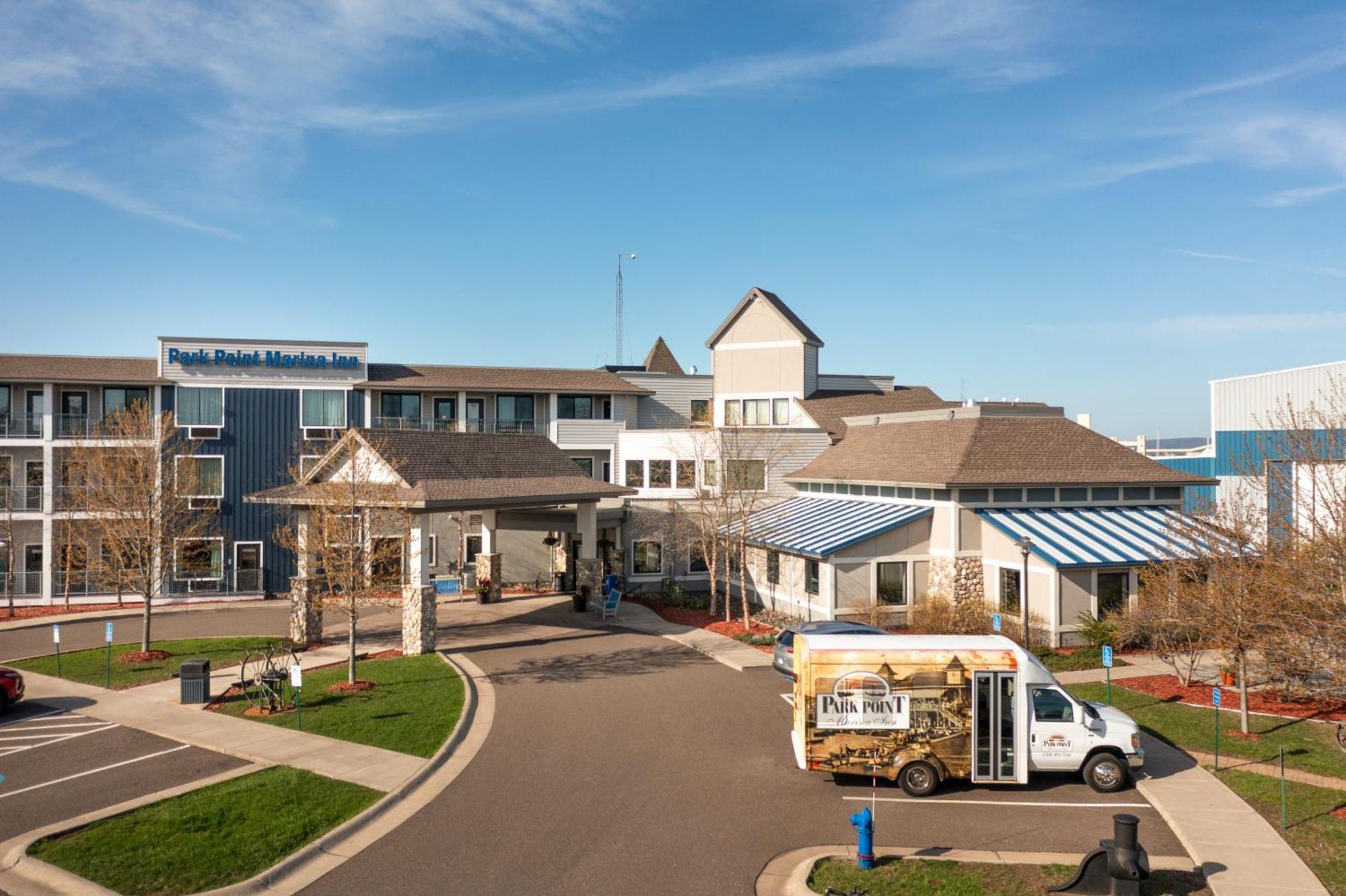 Park Point Marina Inn Duluth Extérieur photo