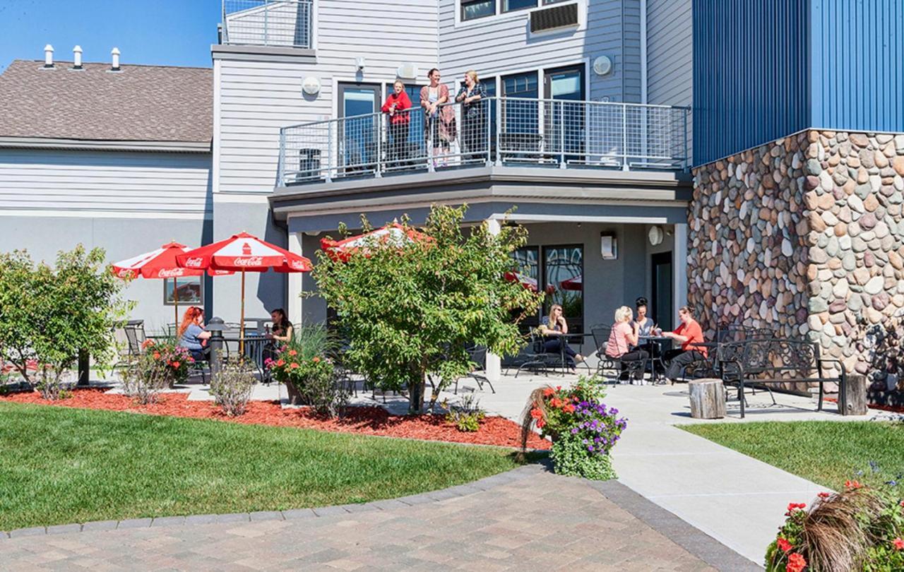 Park Point Marina Inn Duluth Extérieur photo